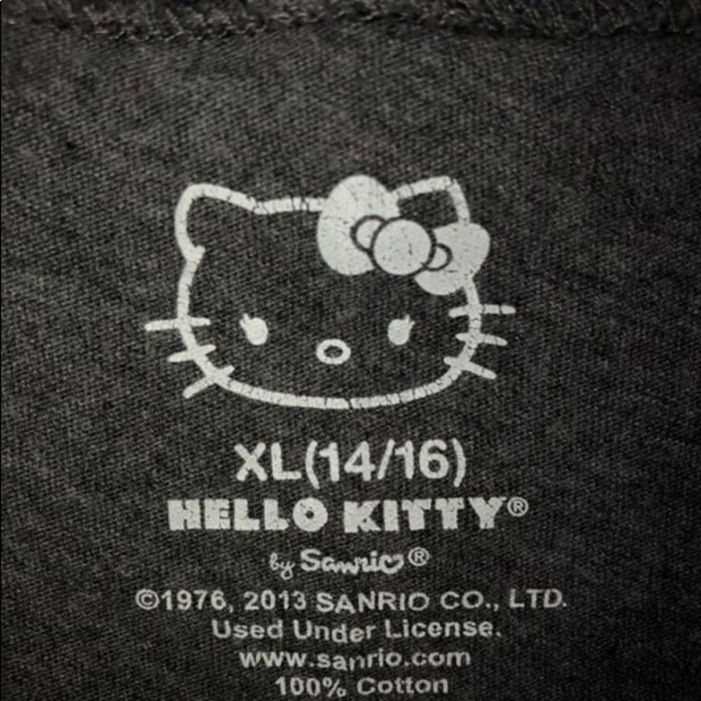 Hello kitty top - Picture 2 of 2
